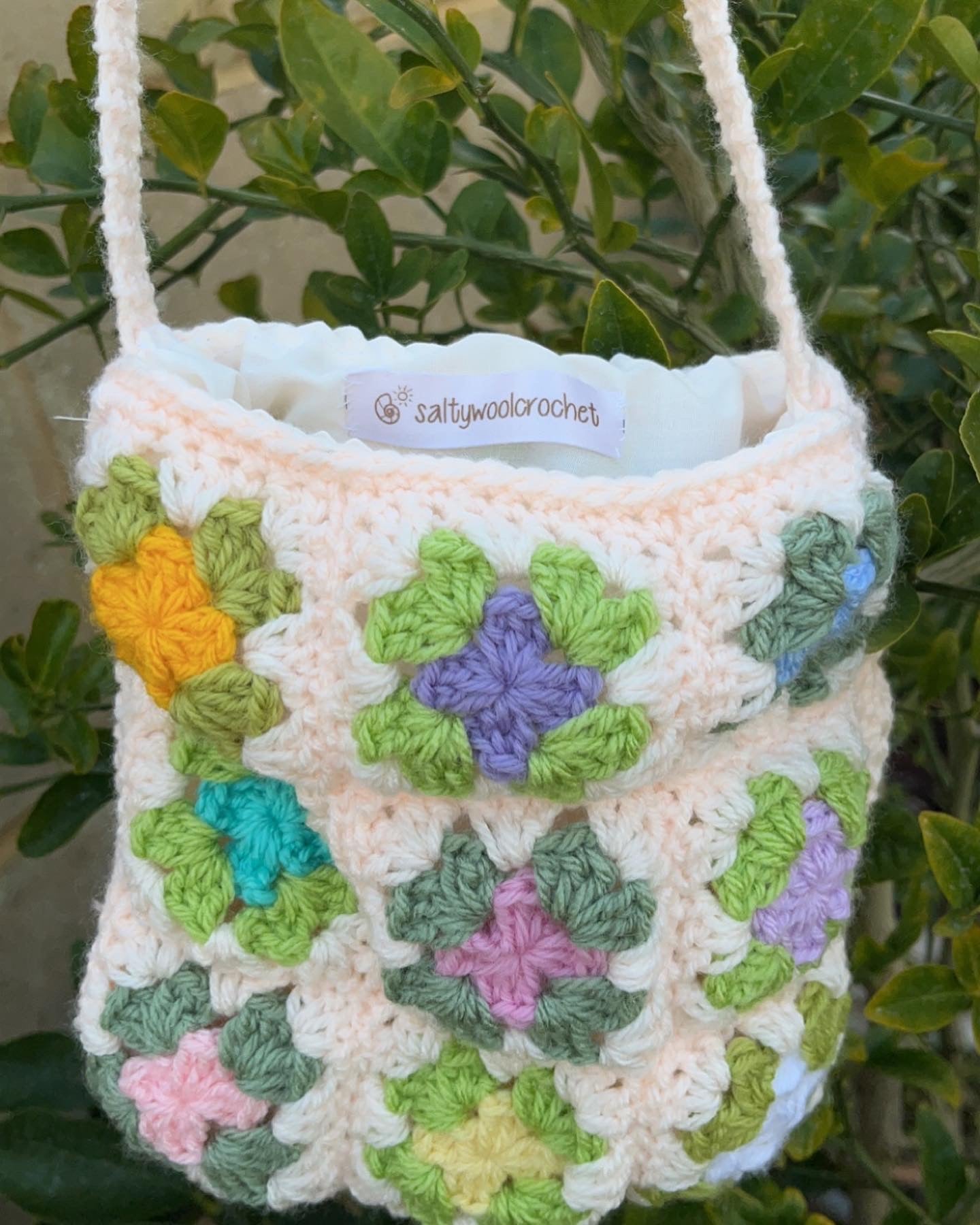 Small crochet flower granny square bag – Salty Wool Crochet